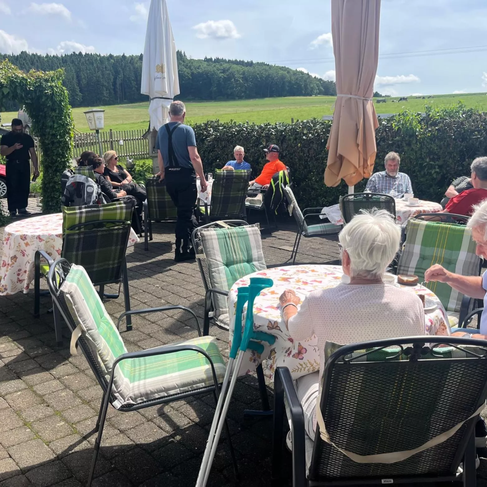 Terrasse mit Blick ins Grüne